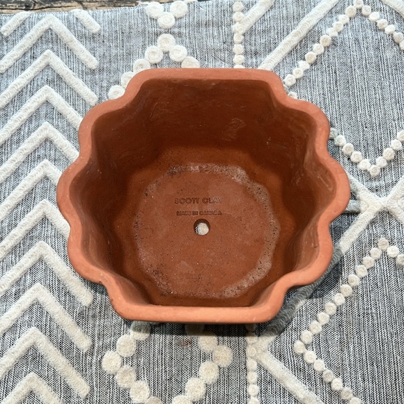 SCOTT CLAY - terracotta planters - Picture 5 of 6
